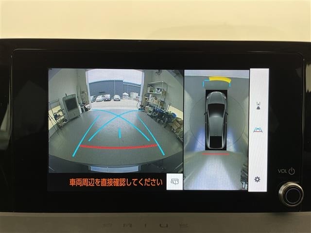 Toyota PRIUS 2023 8272518-1