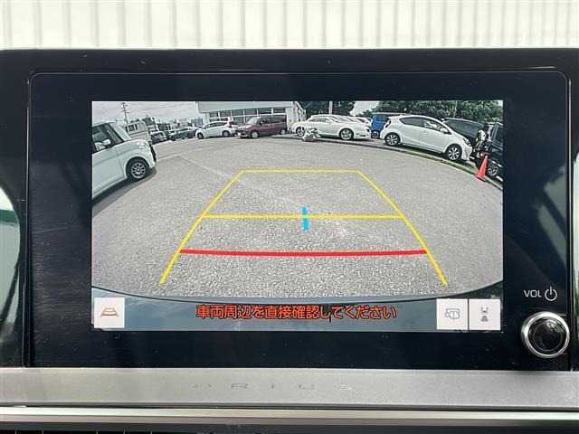 Toyota PRIUS 2023 8272519-18