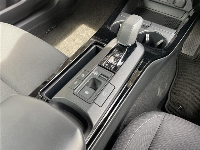 Toyota PRIUS 2023 8272519-5