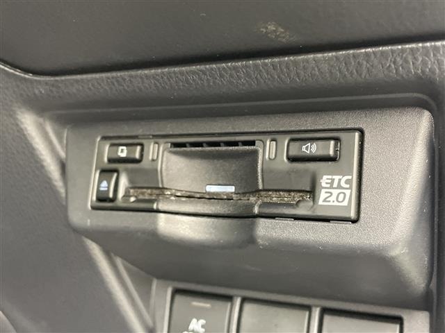 Toyota PRIUS 2025 8272520-19