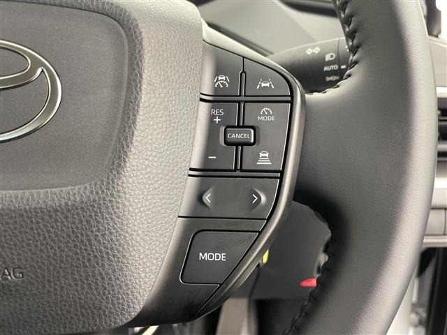 Toyota PRIUS 2025 8272520-21