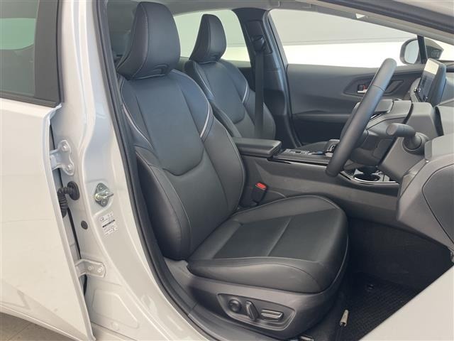 Toyota PRIUS 2025 8272521-10
