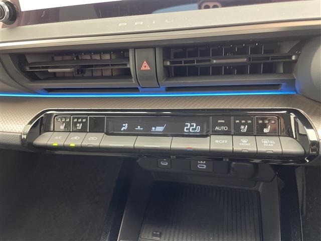 Toyota PRIUS 2023 8272522-12