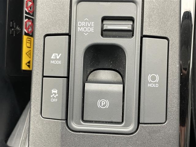 Toyota PRIUS 2023 8272522-21