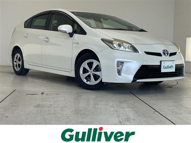 Toyota PRIUS 2013 8272523-0
