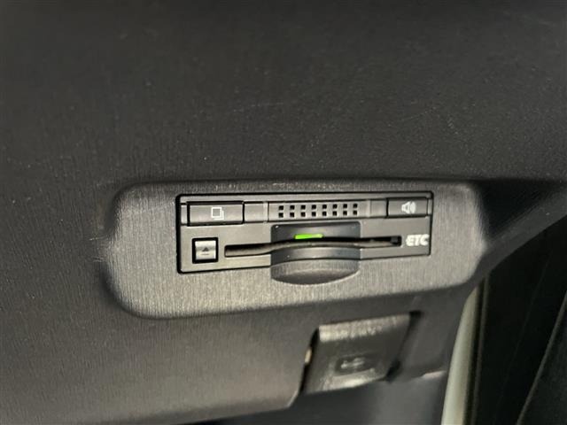 Toyota PRIUS 2013 8272523-1
