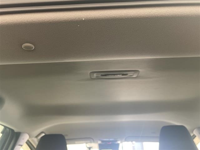 Toyota PRIUS 2024 8272524-13