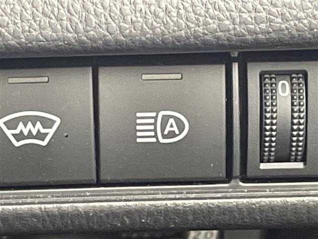 Toyota PRIUS 2024 8272524-5