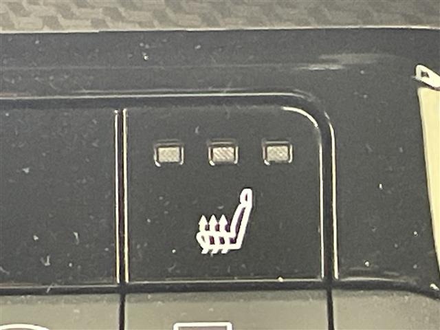 Toyota PRIUS 2024 8272524-7