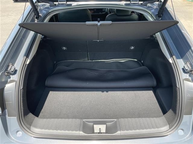 Toyota PRIUS 2025 8272527-10