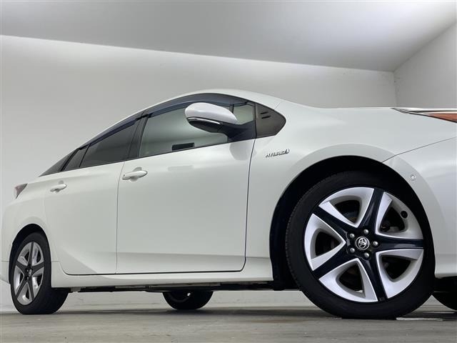 Toyota PRIUS 2015 8272528-12