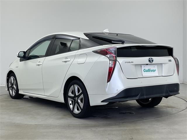 Toyota PRIUS 2015 8272528-13