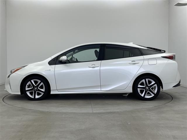 Toyota PRIUS 2015 8272528-6