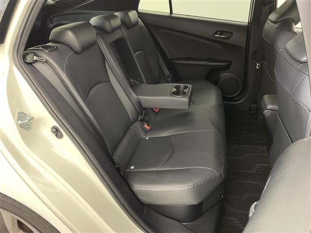 Toyota PRIUS 2015 8272528-8
