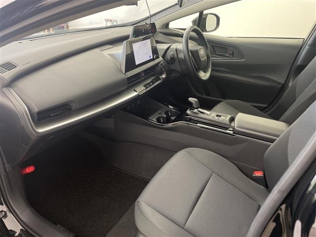 Toyota PRIUS 2023 8272530-8