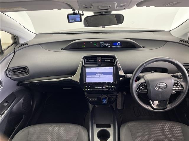 Toyota PRIUS 2019 8272533-14