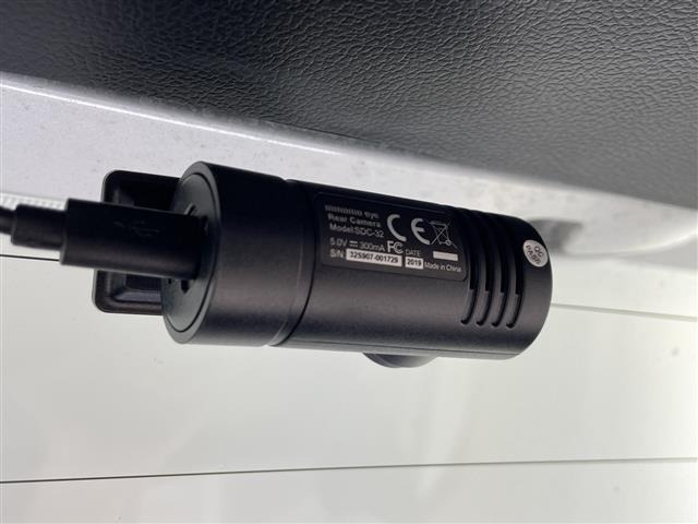 Toyota PRIUS 2019 8272533-17