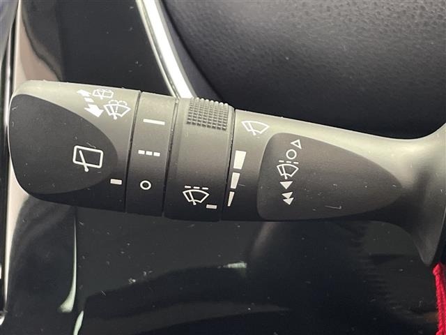 Toyota PRIUS 2019 8272533-7