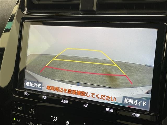Toyota PRIUS 2018 8272534-16