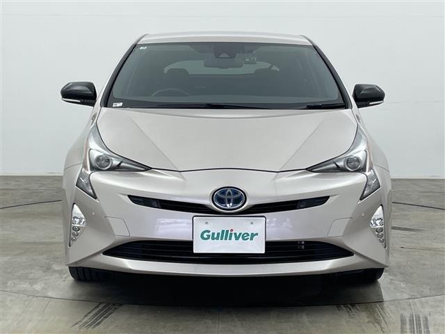 Toyota PRIUS 2018 8272534-6