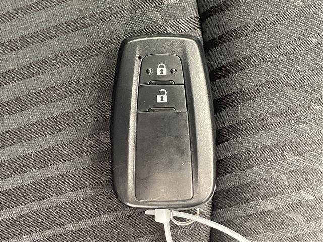 Toyota PRIUS 2015 8272535-11