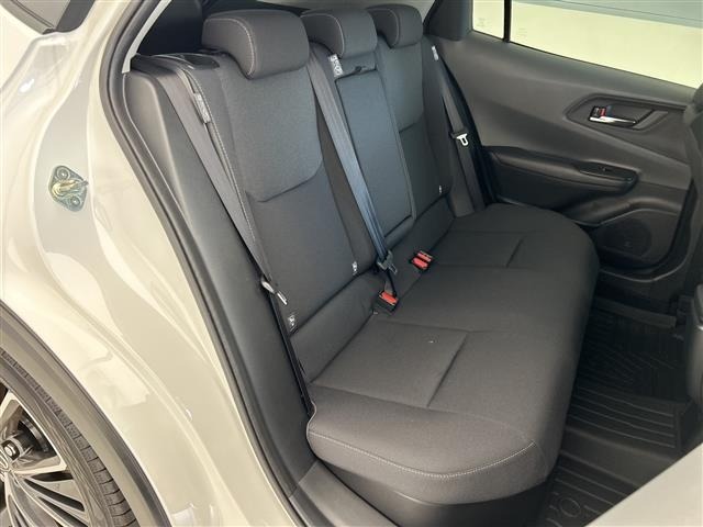 Toyota PRIUS 2025 8272536-11