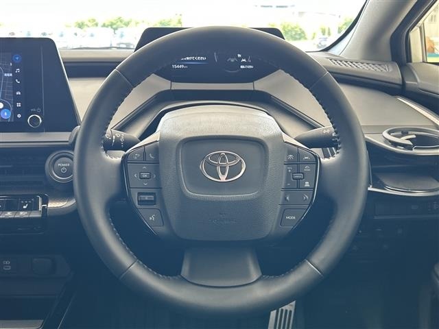 Toyota PRIUS 2025 8272536-14