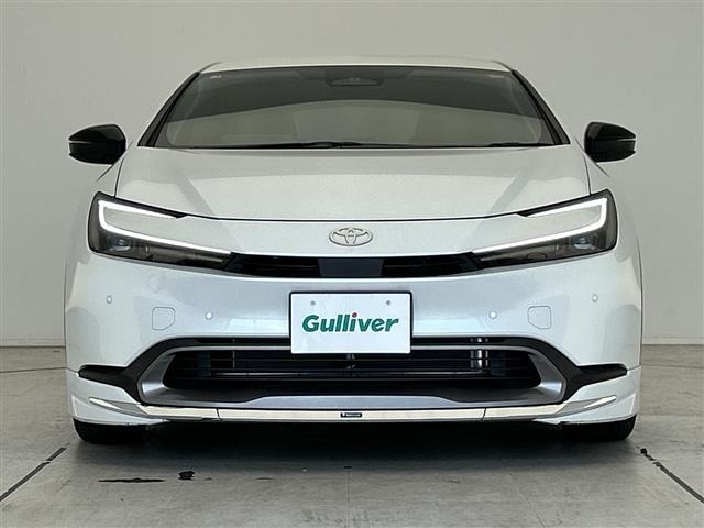 Toyota PRIUS 2025 8272536-22
