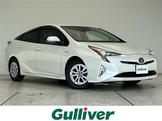 Toyota PRIUS 2017 8272537-0