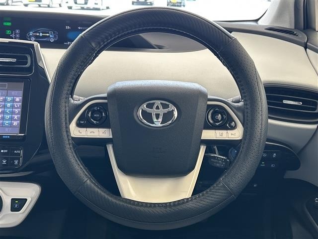 Toyota PRIUS 2017 8272537-14