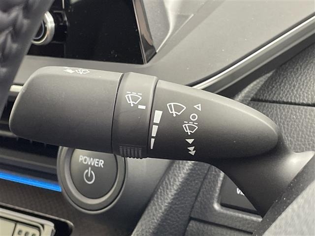 Toyota PRIUS 2025 8272538-8