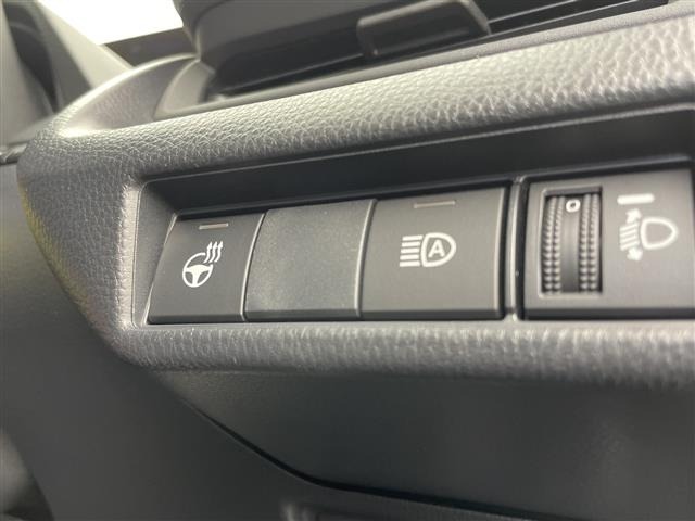 Toyota PRIUS 2023 8272539-21