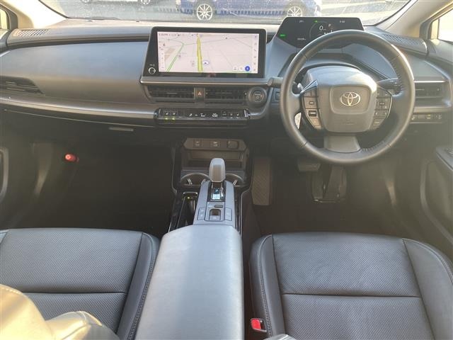 Toyota PRIUS 2023 8272541-14