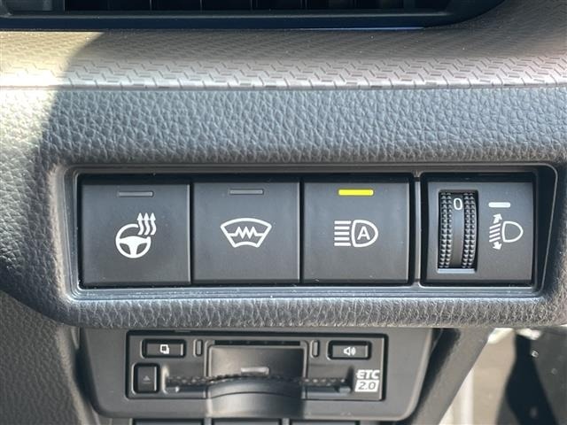 Toyota PRIUS 2023 8272544-1