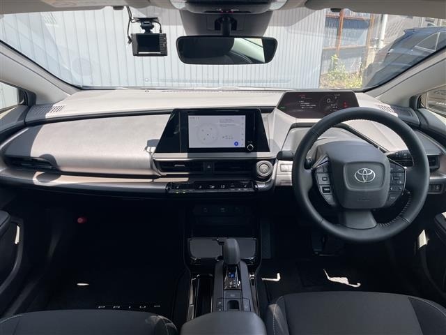 Toyota PRIUS 2023 8272544-15