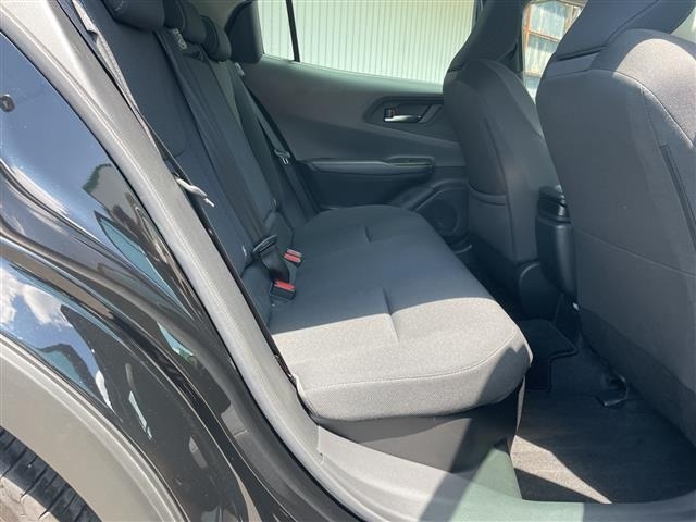 Toyota PRIUS 2023 8272544-9