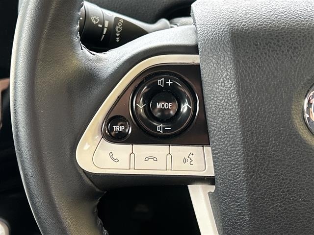 Toyota PRIUS 2016 8272545-12