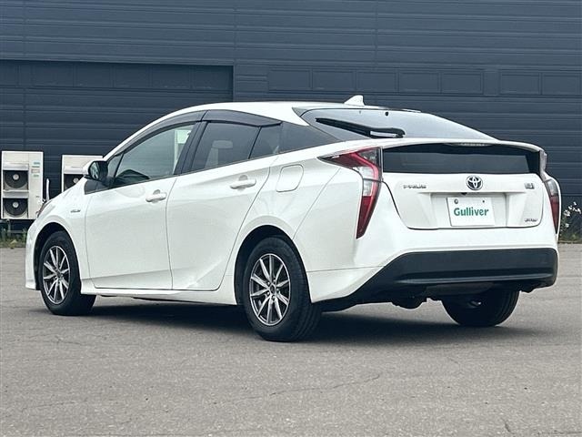 Toyota PRIUS 2016 8272545-13