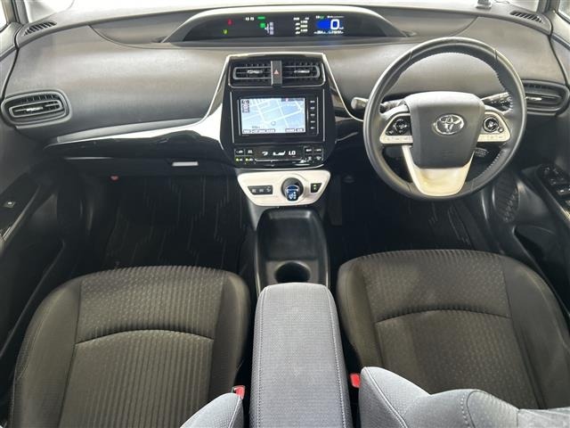 Toyota PRIUS 2016 8272545-14