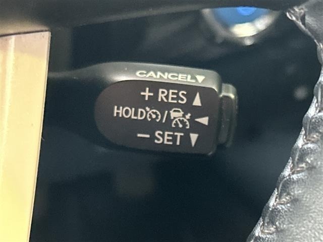 Toyota PRIUS 2016 8272545-4