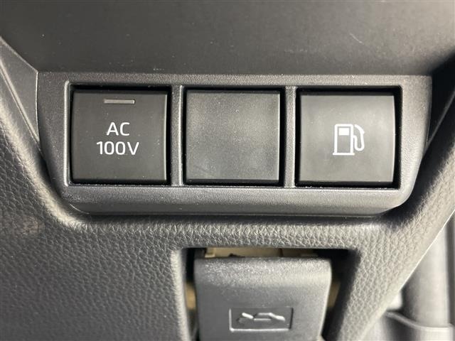 Toyota PRIUS 2025 8272548-12