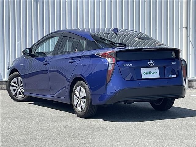 Toyota PRIUS 2016 8272551-13