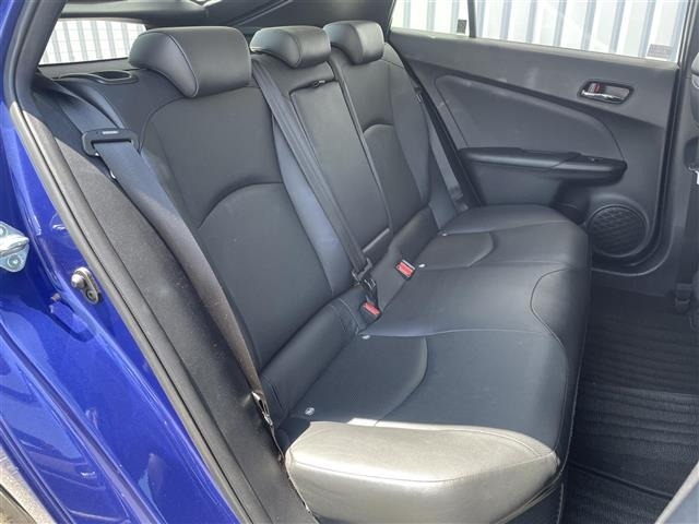 Toyota PRIUS 2016 8272551-9
