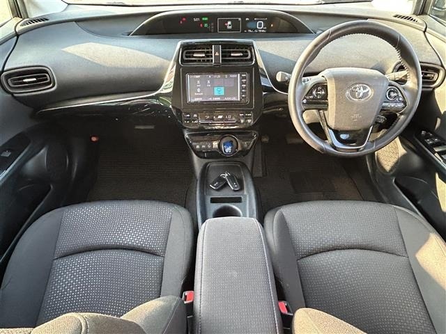 Toyota PRIUS 2019 8272552-14