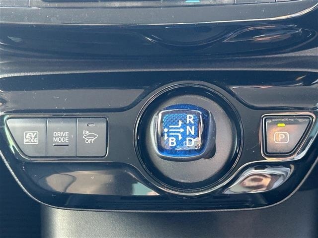 Toyota PRIUS 2019 8272552-21