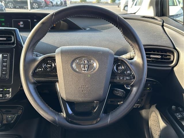 Toyota PRIUS 2019 8272552-22