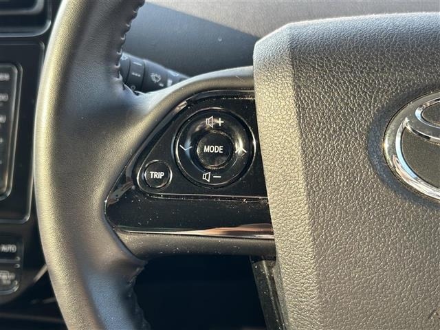 Toyota PRIUS 2019 8272552-3