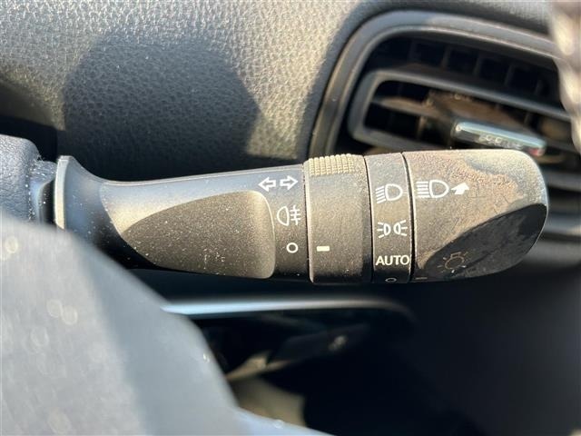 Toyota PRIUS 2019 8272552-8