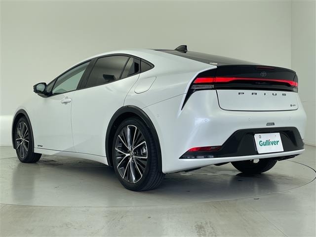 Toyota PRIUS 2024 8272553-13