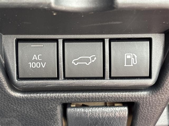 Toyota PRIUS 2023 8272554-12